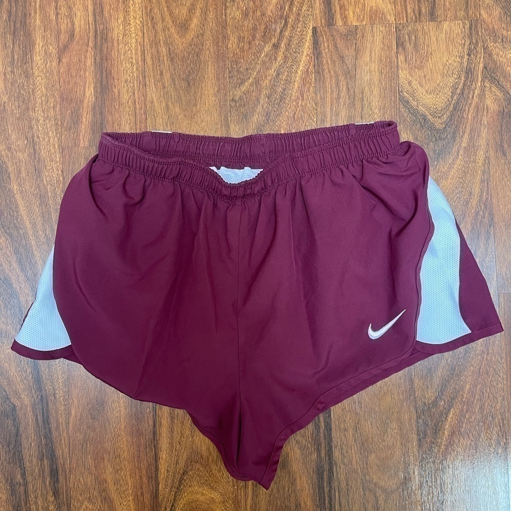 ❤️ Nike Dri-FIT Running Shorts • Medium • Good Condition - Picture 2 of 5